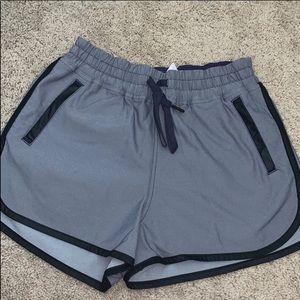LULULEMON Varsity shorts